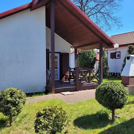 Ferienhaus Haus In Dziwnw Mit Terrasse, Garten Und Grill
