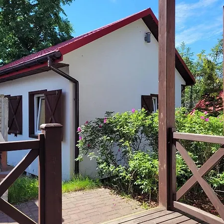 Haus In Dziwnw Mit Terrasse, Garten Und Grill