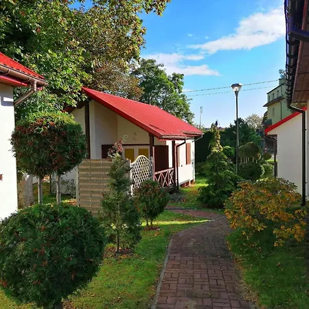 Haus In Dziwnw Mit Terrasse, Garten Und Grill *